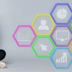 L'Algoritmo e l'Umano: Sfide e Dinamiche del Social Media Marketing