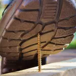 Scarpe antinfortunistiche: cosa sono e perché sono importanti