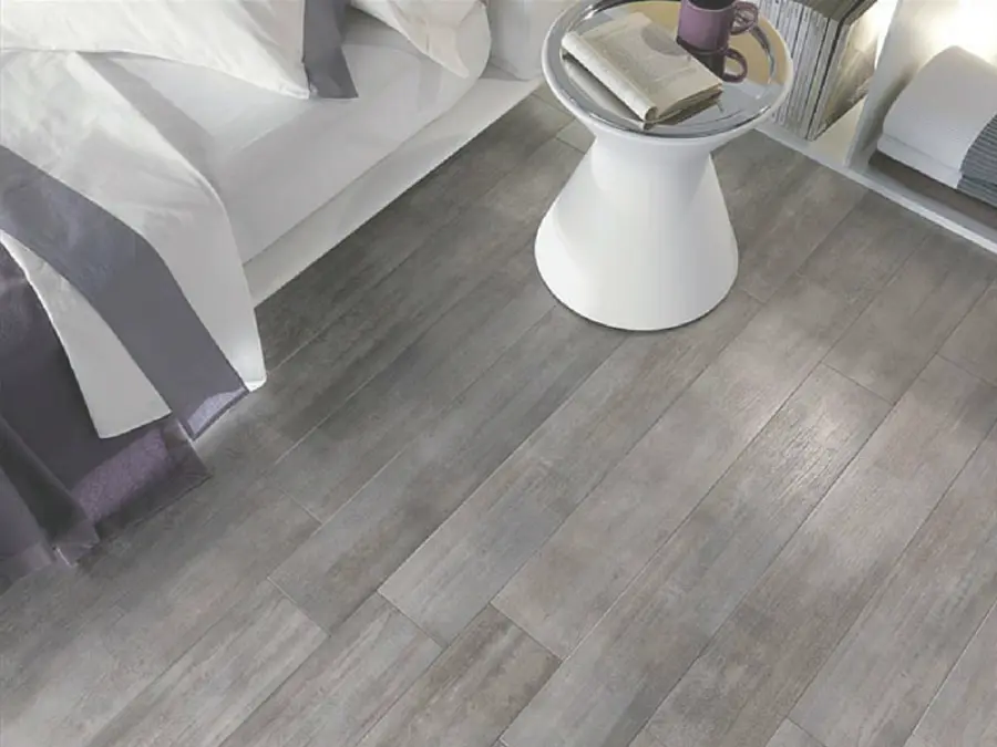 Gres porcellanato effetto legno